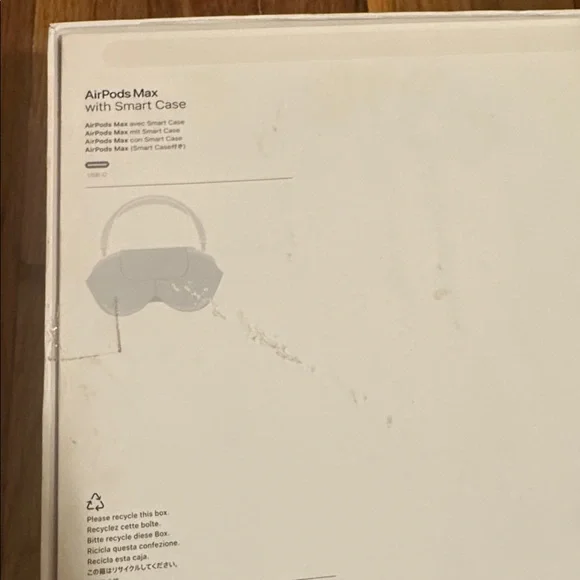 Apple air pod max brand new just box damaged - Picture 2 of 2